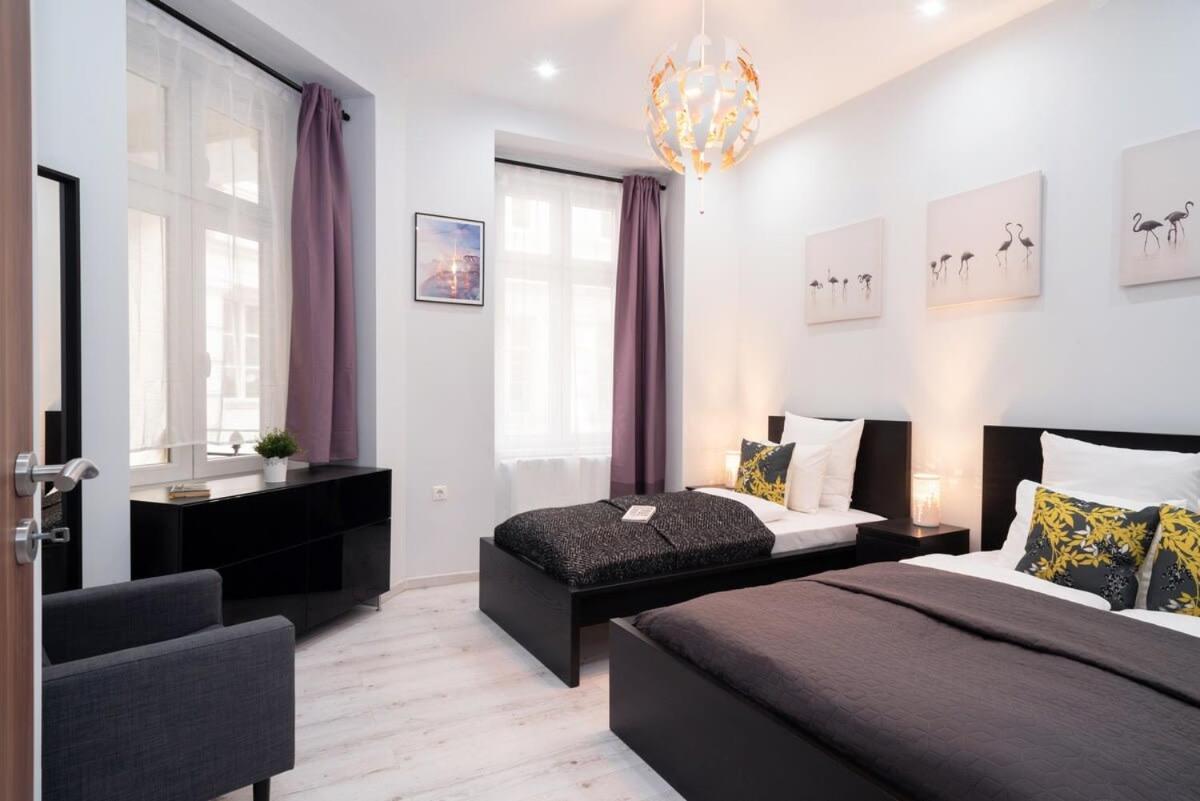 New Spacious Apartment At Superb Location Budapest Kültér fotó