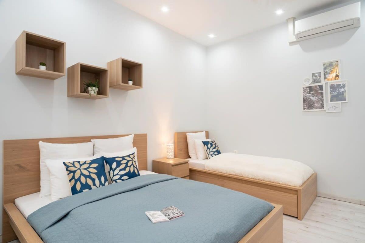 New Spacious Apartment At Superb Location Budapest Kültér fotó